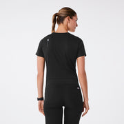 https://cdn.shopify.com/s/files/1/0139/8942/files/Q2_2024_4_BLACK_ANATOMICHEARTSUPERSOFTSS_MADI_2378_c.jpg?v=1716934827