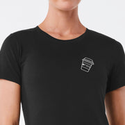 https://cdn.shopify.com/s/files/1/0139/8942/files/Q2_2024_4_BLACK_COFFEESUPERSOFTSS_MADI_1625_c_closeup.jpg?v=1717004639