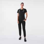 https://cdn.shopify.com/s/files/1/0139/8942/files/Q2_2024_4_BLACK_COFFEESUPERSOFTSS_MADI_2123_c.jpg?v=1716936643