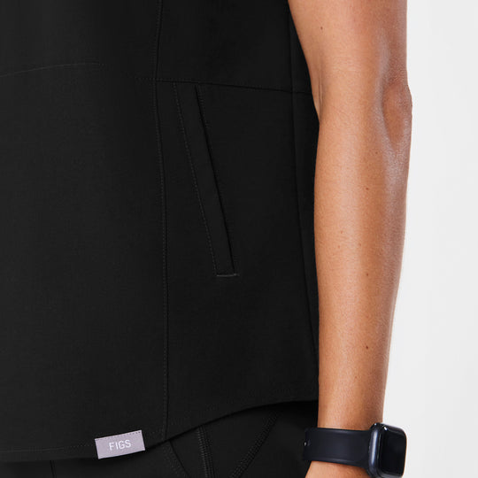 Women’s Manila Oversized Scrub Top Black · FIGS