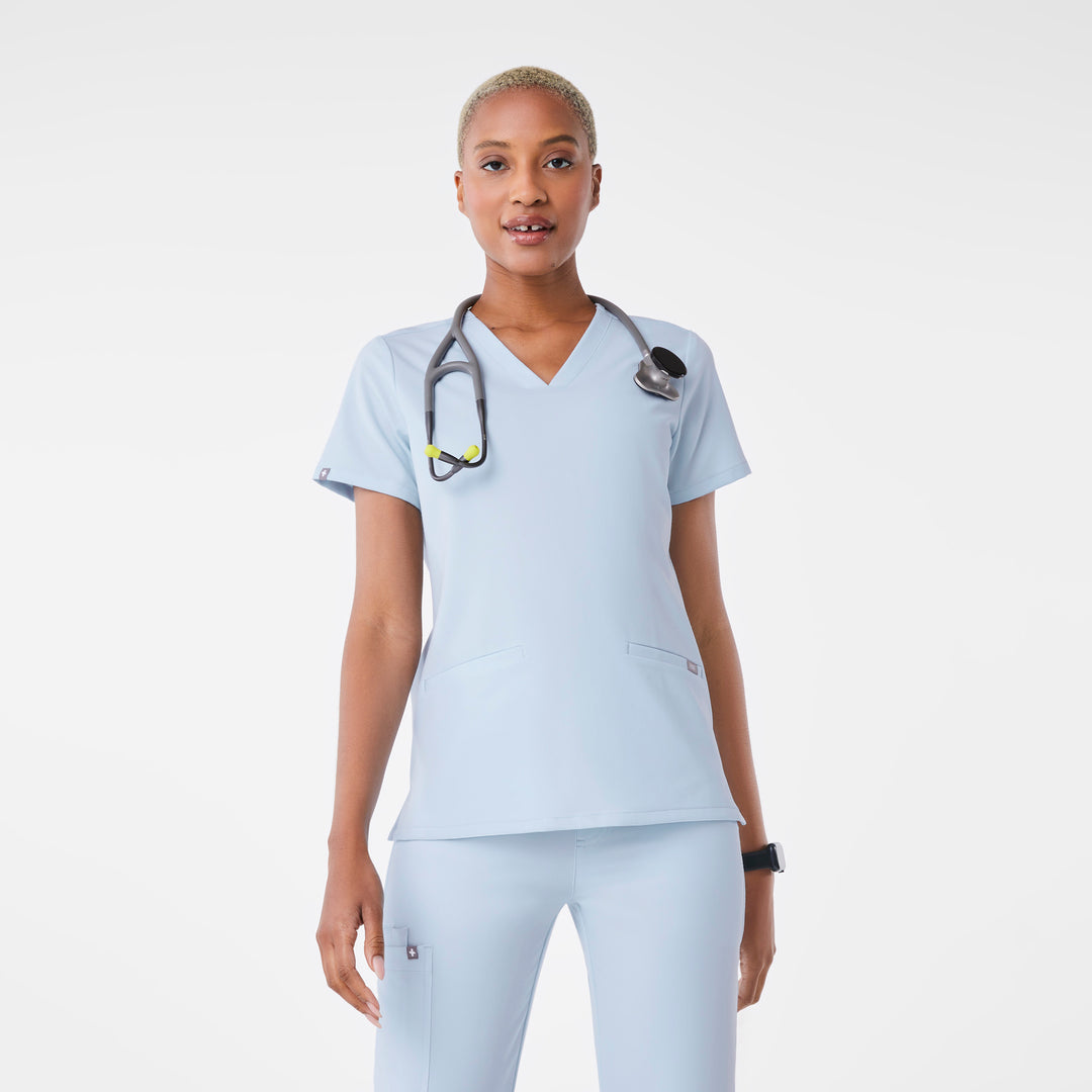 Women's Casma ThreePocket Scrub Top™ Open Skies · FIGS