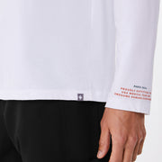 https://cdn.shopify.com/s/files/1/0139/8942/files/Q2_2024_4_WHITE_TEAMUSASUPERSOFTLS_M_SCOTT_1133.jpg?v=1721247520
