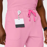 https://cdn.shopify.com/s/files/1/0139/8942/files/Q2_2024_5_CHALKPINK_CAIRO_TERRANCE_334.jpg?v=1739903583