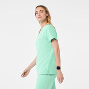 https://cdn.shopify.com/s/files/1/0139/8942/files/Q2_2024_5_MARINER_CATARINA_NATALIE_877.jpg?v=1740687909
