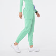 https://cdn.shopify.com/s/files/1/0139/8942/files/Q2_2024_5_MARINER_HWUMANJOGGER_NATALIE_680_d631e7df-e4ea-4614-9fd1-5515ba4143db.jpg?v=1741015958