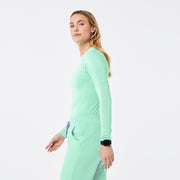 https://cdn.shopify.com/s/files/1/0139/8942/files/Q2_2024_5_MARINER_SALTA_NATALIE_611.jpg?v=1741024956