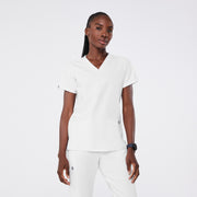 https://cdn.shopify.com/s/files/1/0139/8942/files/Q2_2024_5_OPTICWHITE_CASMA_AWA_1127.jpg?v=1720481821