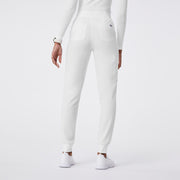 https://cdn.shopify.com/s/files/1/0139/8942/files/Q2_2024_5_OPTICWHITE_HWZAMORA_DEJA_1129.jpg?v=1720544553