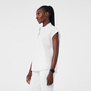https://cdn.shopify.com/s/files/1/0139/8942/files/Q2_2024_5_OPTICWHITE_RAFAELA_AWA_1238.jpg?v=1739383432