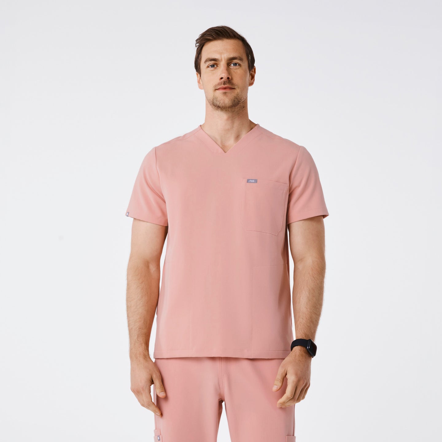 Men's Chisec ThreePocket Scrub Top™ · FIGS