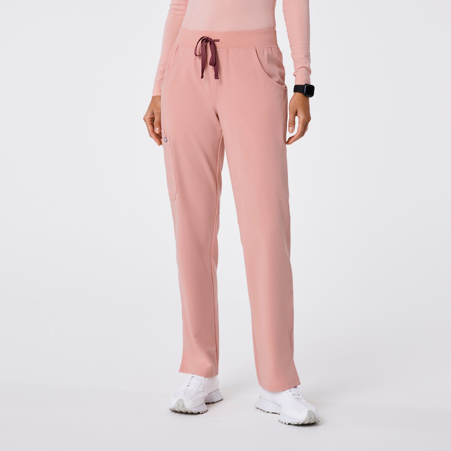 Women's Kade cargo scrub pants · FIGS