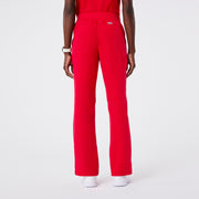 https://cdn.shopify.com/s/files/1/0139/8942/files/Q2_2024_5_POP-RED_KADE_AWA_937.jpg?v=1737446574