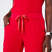 https://cdn.shopify.com/s/files/1/0139/8942/files/Q2_2024_5_POP-RED_KADE_AWA_951.jpg?v=1737446574