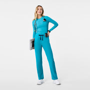 https://cdn.shopify.com/s/files/1/0139/8942/files/Q2_2024_5_TEAL_HWLIVINGSTON_NATALIE_486.jpg?v=1736841859