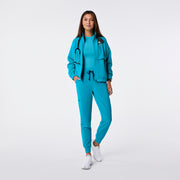 https://cdn.shopify.com/s/files/1/0139/8942/files/Q2_2024_5_TEAL_HWZAMORA_CHARO_551.jpg?v=1739903569