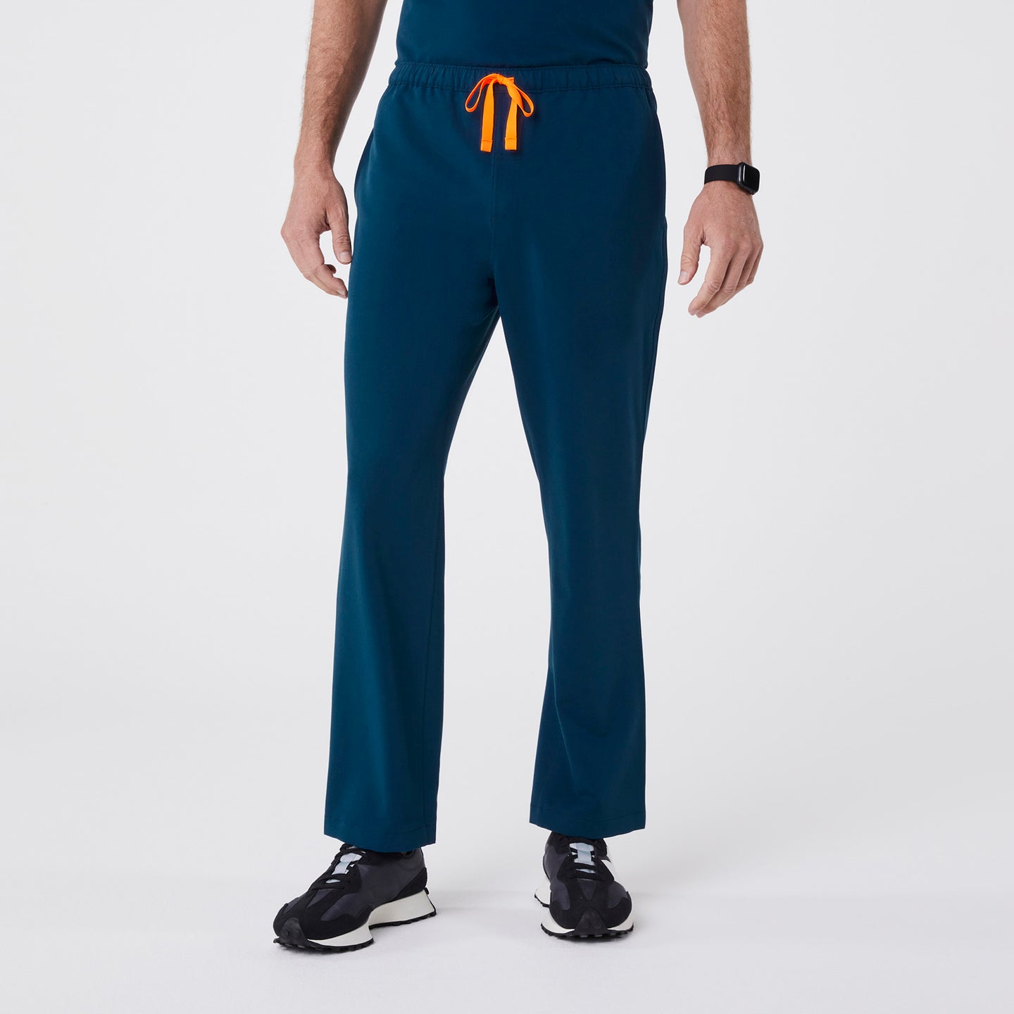 Men's Pisco™ Basic Scrub Pants · FIGS