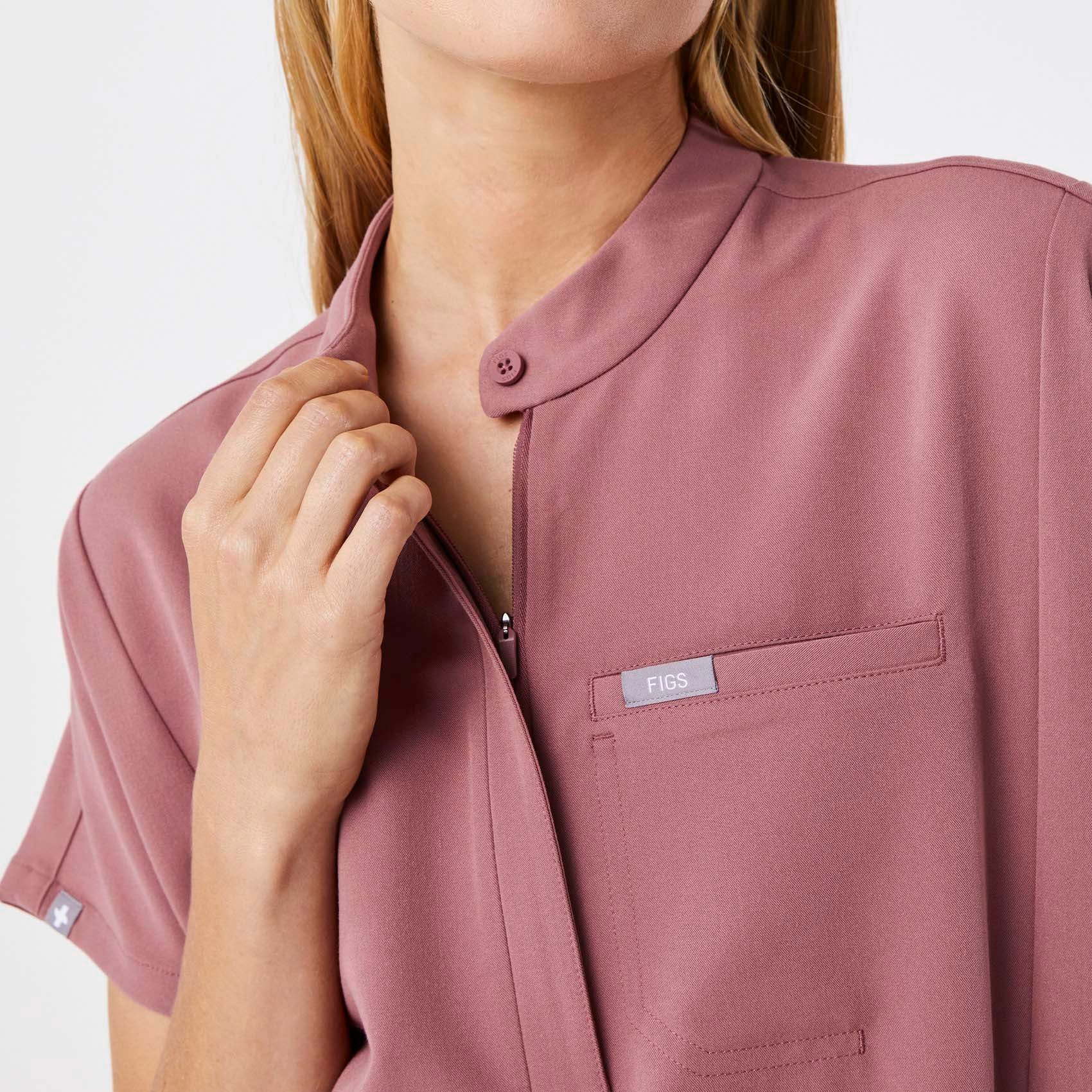 Women's Montex Classic Scrub Top - Mauve · FIGS
