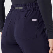 https://cdn.shopify.com/s/files/1/0139/8942/files/Q2_2024_6_NAVY_HWDOWA_NATHALIE_477_6c66020c-3b43-41e0-8d09-09b9fd7adaca.jpg?v=1719854228