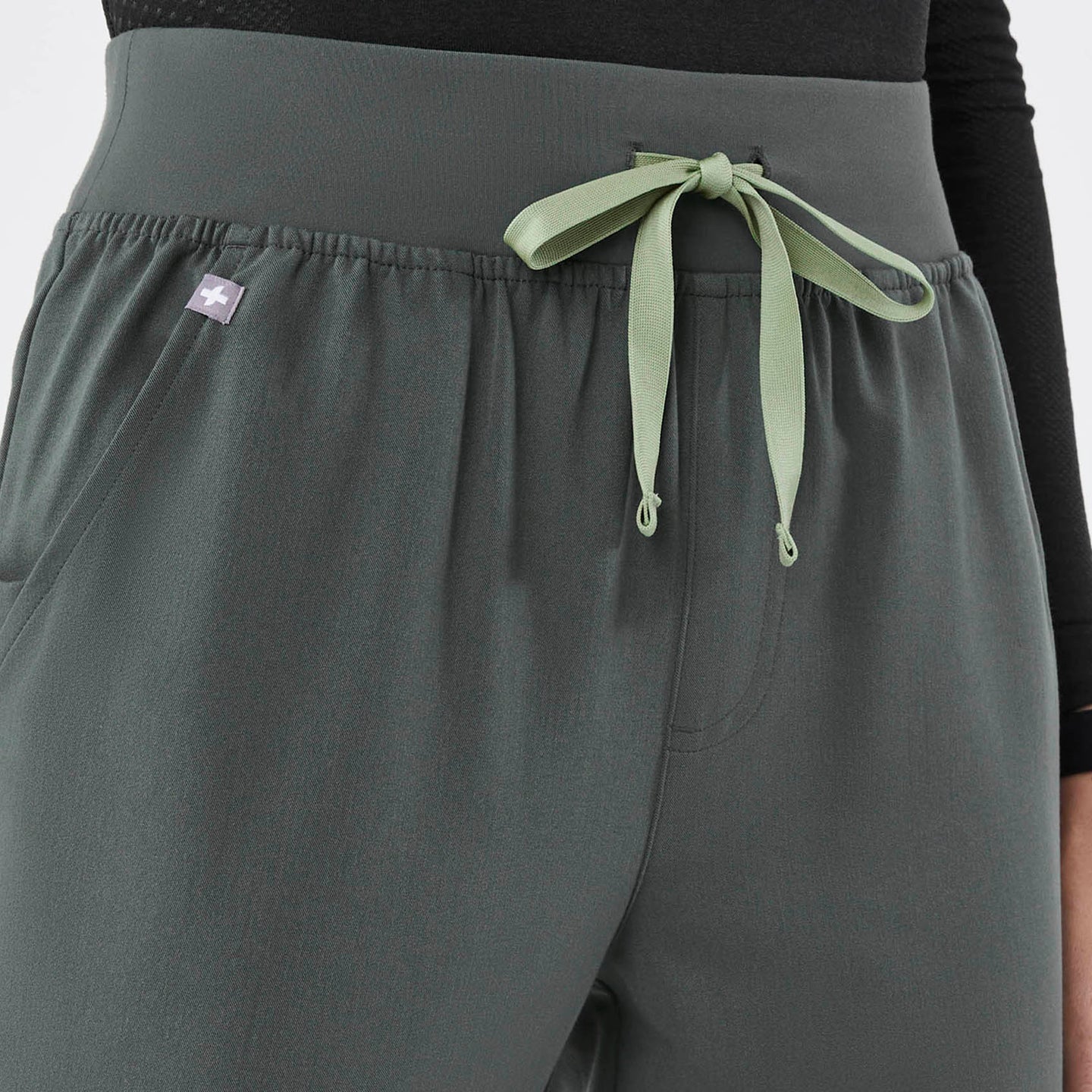 Women’s High Waisted Zamora Jogger Scrub Pants™ Bonsai · FIGS