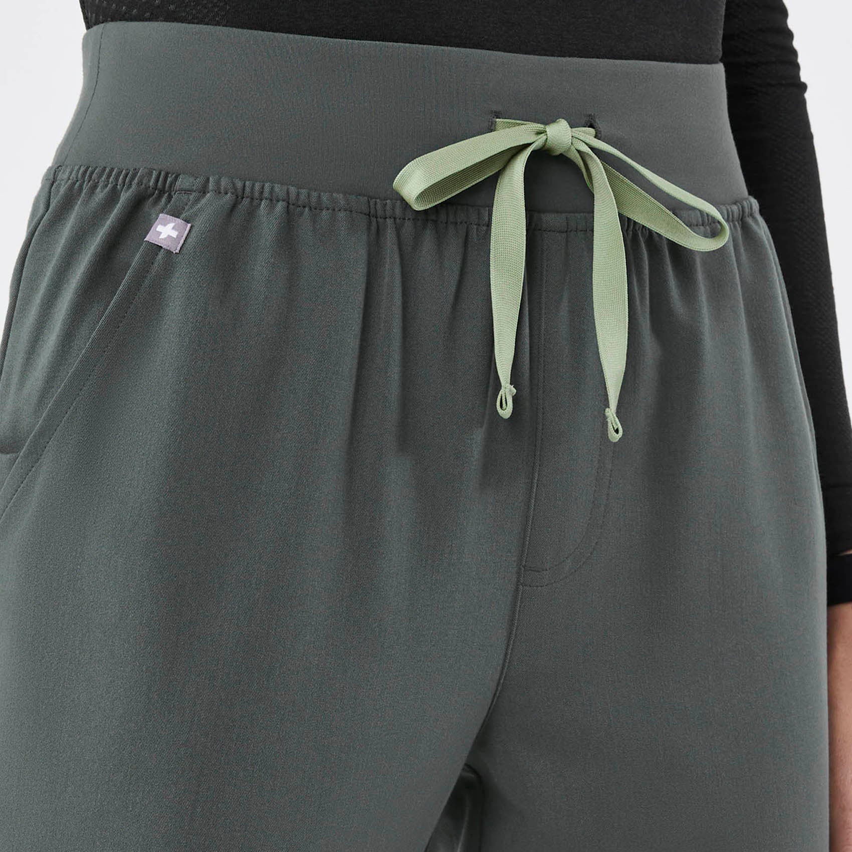 Women’s High Waisted Zamora Jogger Scrub Pants™ Bonsai · FIGS