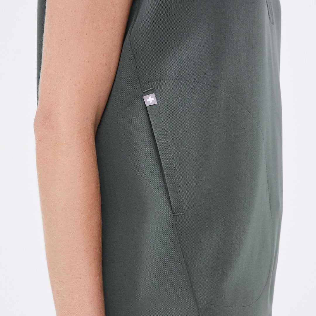 Women's Rafaela Oversized Scrub Top™ Bonsai · FIGS