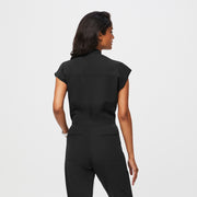 https://cdn.shopify.com/s/files/1/0139/8942/files/Q3_2022_06_BLACK_RAFAELA-CARGO-JUMPSUIT_W_ALYSSAH_00574.jpg?v=1691012875