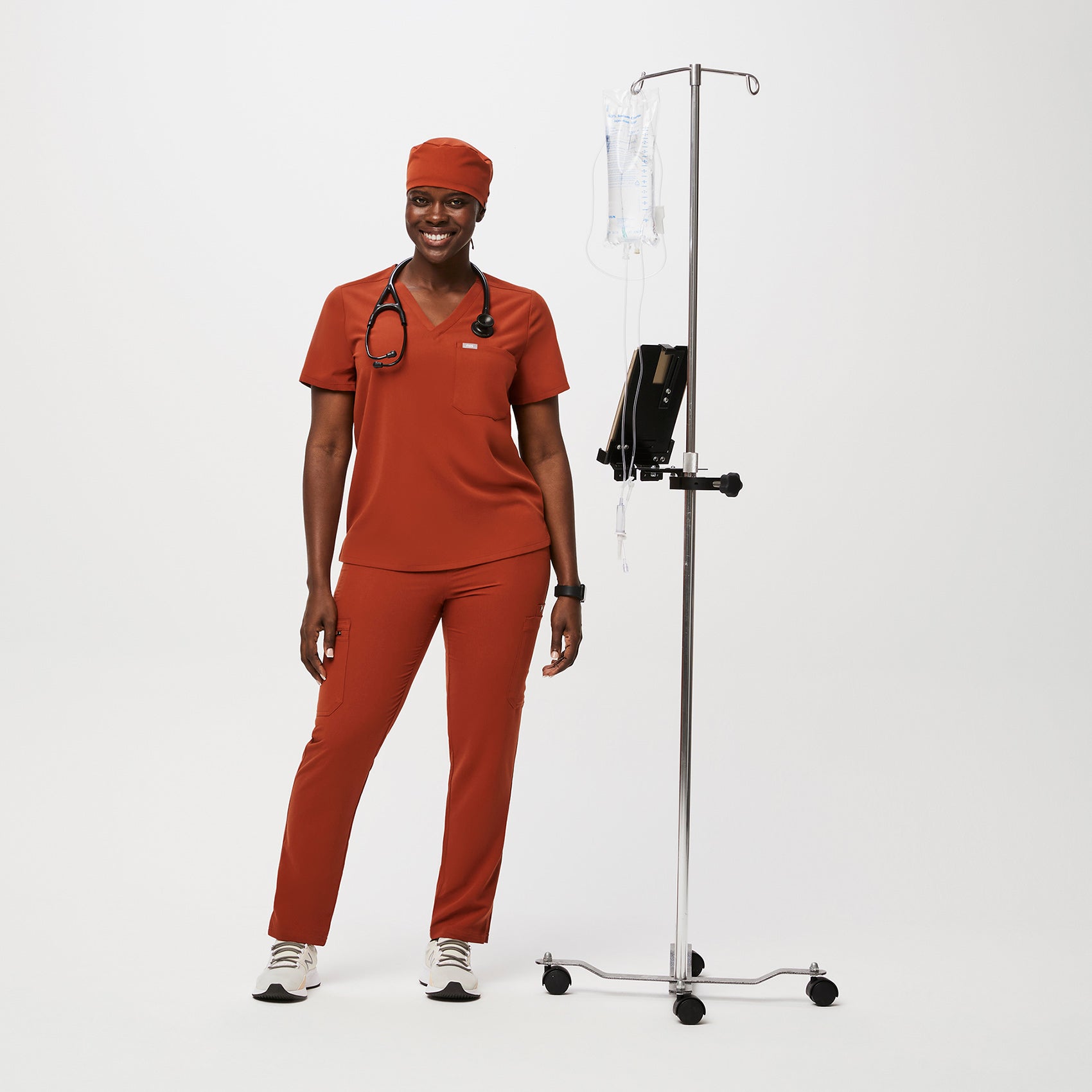 https://cdn.shopify.com/s/files/1/0139/8942/files/Q3_2023_07_AUBURN_SCRUB_CAP_U_SAJE_04249.jpg?v=1693596772