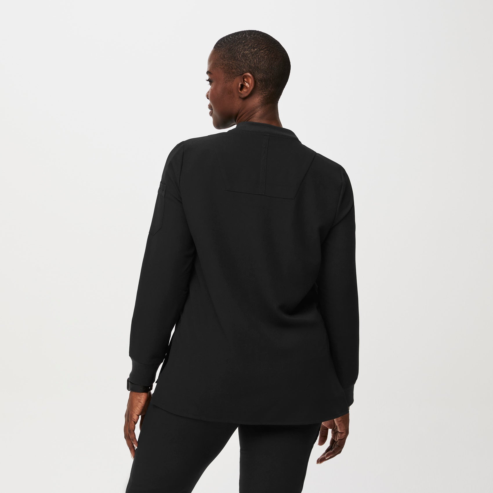 Women's Bellery Scrub Jacket Black · FIGS