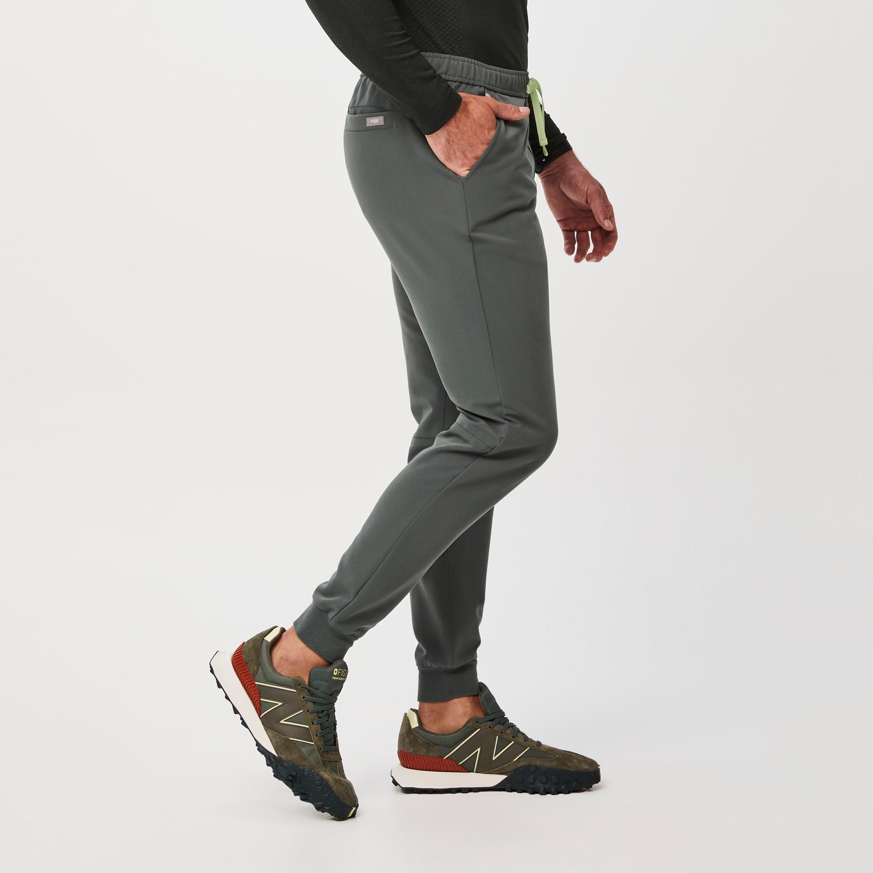 Men's Tansen Jogger Scrub Pants Bonsai · FIGS