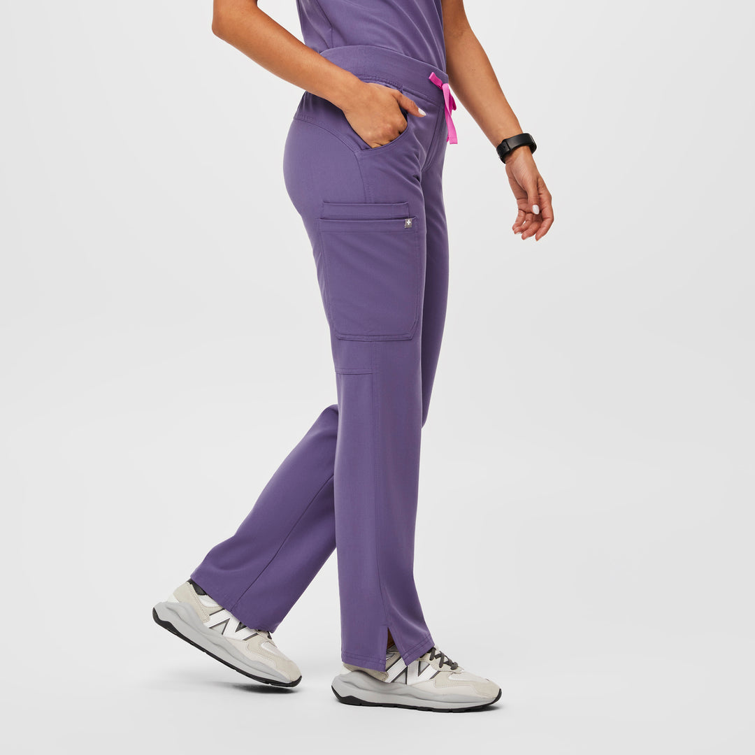 Women's Kade Cargo Scrub Pants Amethyst · FIGS