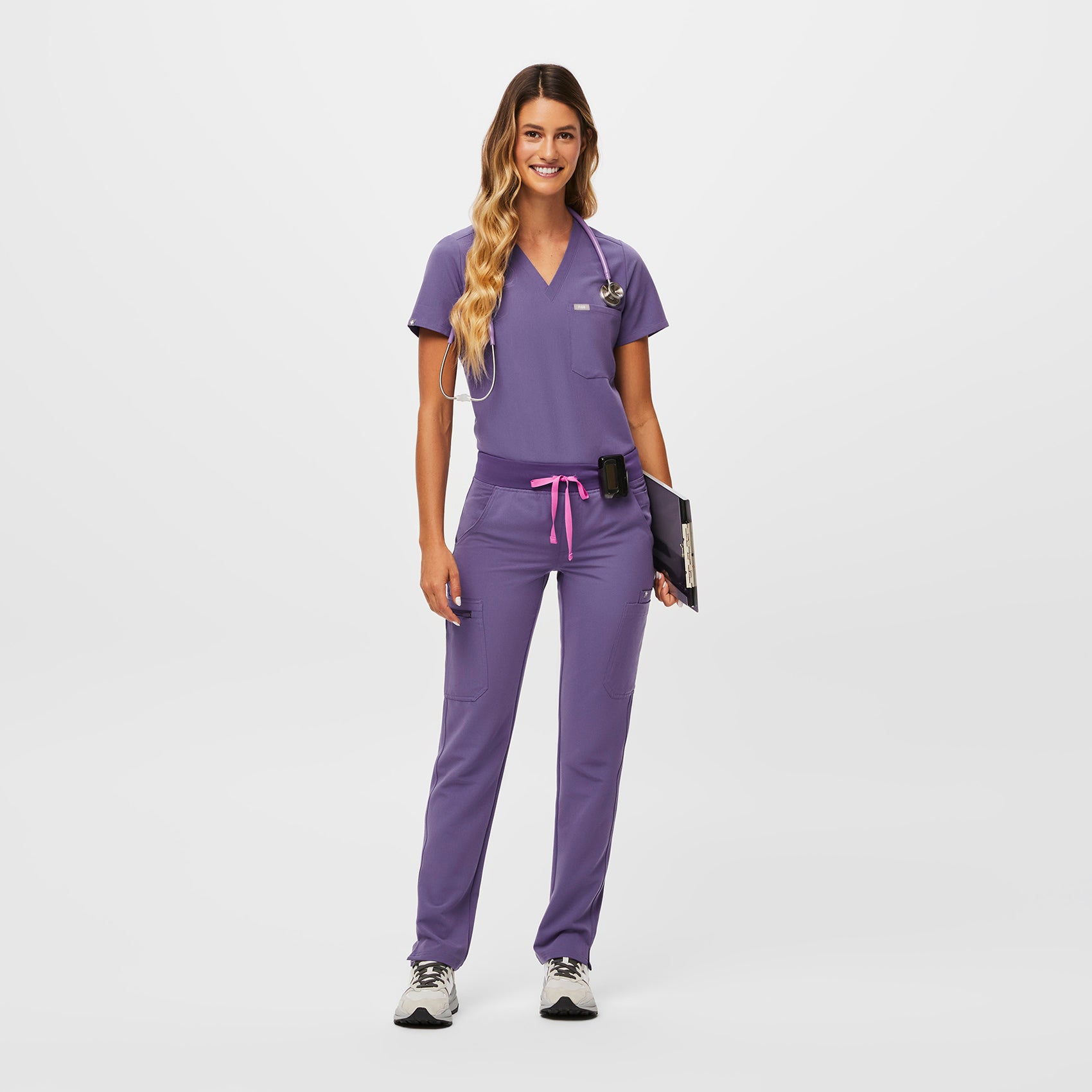 https://cdn.shopify.com/s/files/1/0139/8942/files/Q3_2023_08_AMETHYST_YOLA_YOGA_W_MADI_18913.jpg?v=1700010794