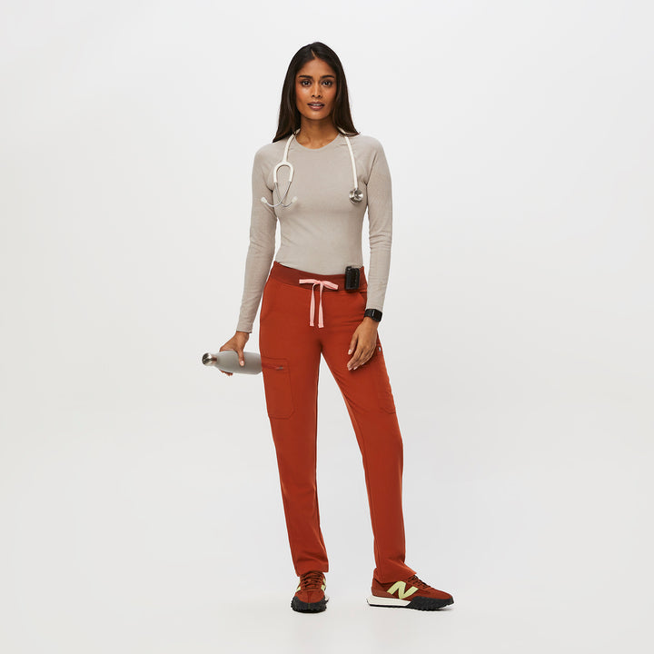 Women’s Yola™ Skinny Scrub Pants 2.0 Auburn · FIGS
