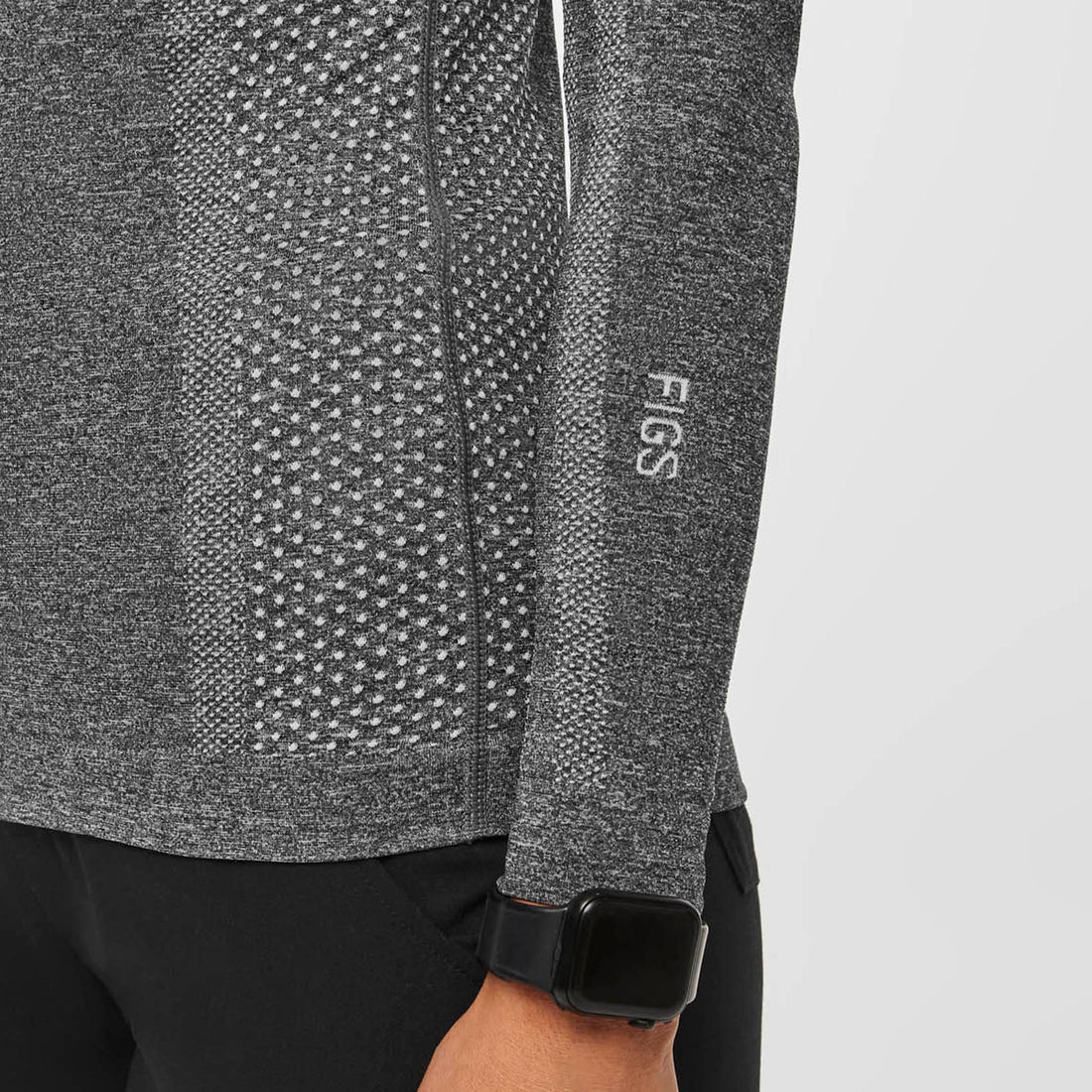 Women's Salta Seamless Long-Sleeve Underscrub - Graphite · FIGS