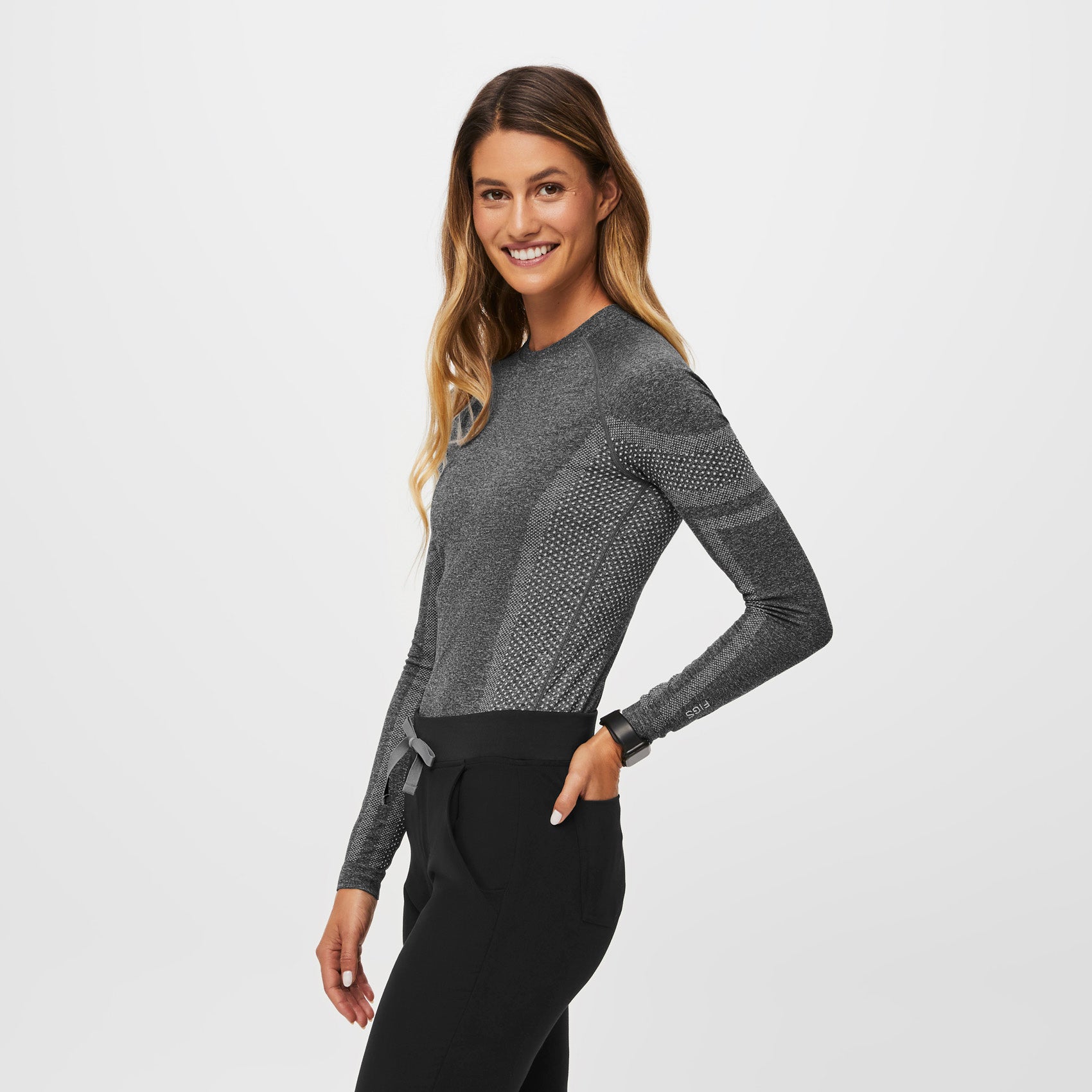 Women's Salta Seamless Long-Sleeve Underscrub - Graphite · FIGS