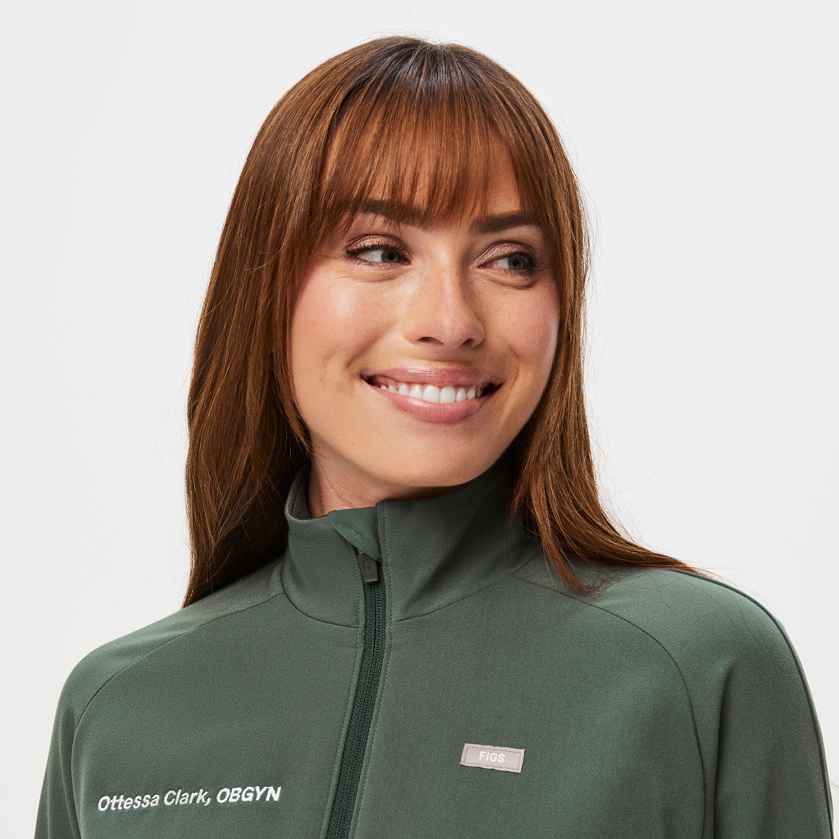 Women’s Sydney Scrub Jacket Moss · FIGS