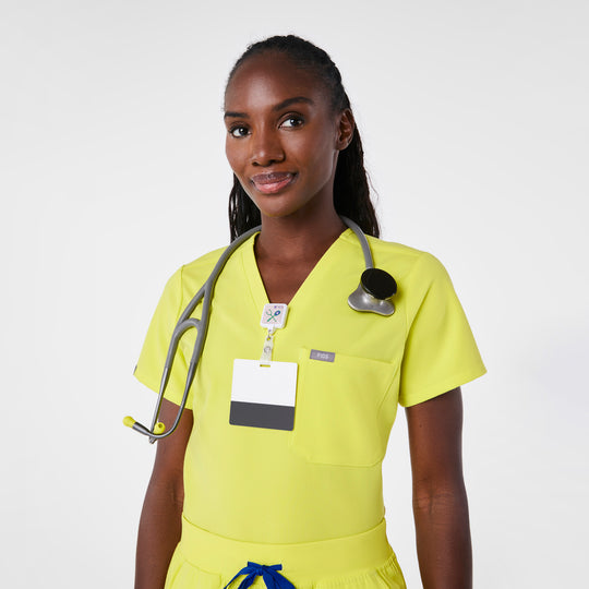 Square Badge Reel Mauve · FIGS