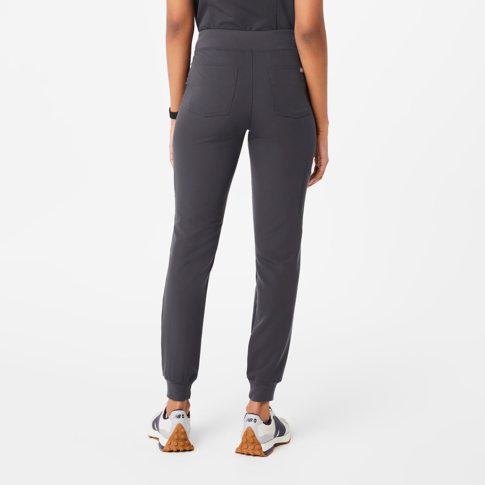 Women’s High Waisted Zamora Jogger Scrub Pants™ Charcoal · FIGS