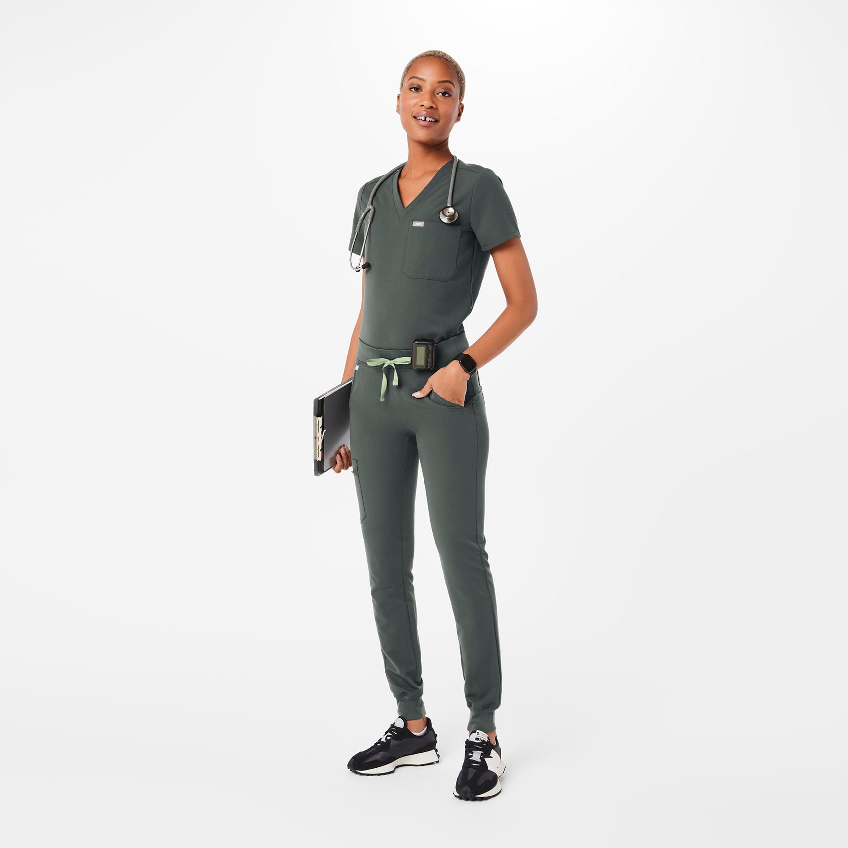 Women s Zamora Jogger Scrub Pants Bonsai FIGS
