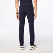 https://cdn.shopify.com/s/files/1/0139/8942/files/Q4_2024_10_NAVY_SANFORDSLIMTAPEREDPANT_SCOTT_29992_32fa5930-1a8b-4207-b693-16ce420b9927.jpg?v=1730846640