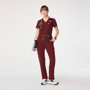 https://cdn.shopify.com/s/files/1/0139/8942/files/Q4_2024_11_BURGUNDY_HWDOWA_MELANIE_0871_e6be1a19-a961-4343-8050-655d08c6c76e.jpg?v=1734025199