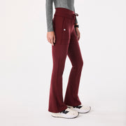 https://cdn.shopify.com/s/files/1/0139/8942/files/Q4_2024_11_BURGUNDY_SEVILLEHWFLARE_CHARO_551.jpg?v=1734026333