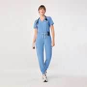 https://cdn.shopify.com/s/files/1/0139/8942/files/Q4_2024_11_CEILBLUE_HWUMANJOGGER_MELANIE_0302.jpg?v=1734029708