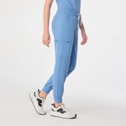 https://cdn.shopify.com/s/files/1/0139/8942/files/Q4_2024_11_CEILBLUE_UMANJOGGER_MELANIE_0261.jpg?v=1734030821