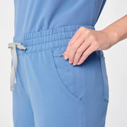https://cdn.shopify.com/s/files/1/0139/8942/files/Q4_2024_11_CEILBLUE_UMANJOGGER_MELANIE_0278.jpg?v=1734030821