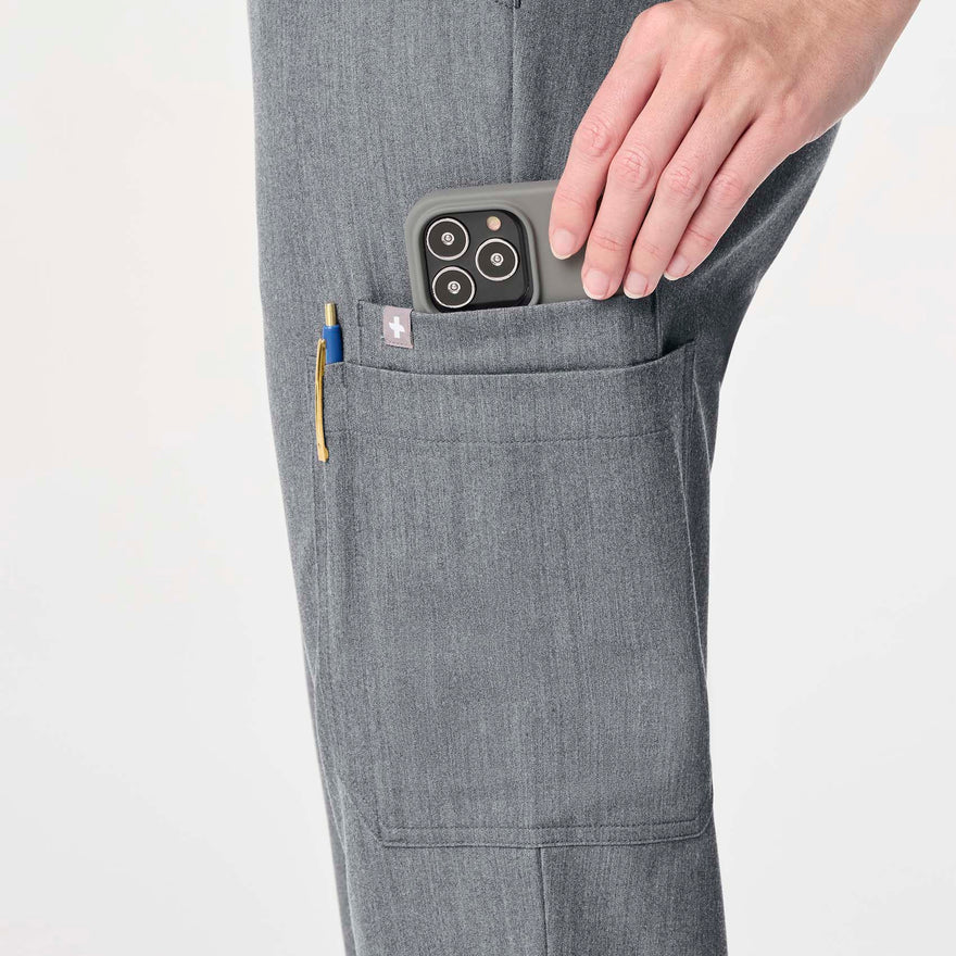 Women’s High Waisted Uman Relaxed Jogger Scrub Pants - Graphite · FIGS