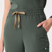 https://cdn.shopify.com/s/files/1/0139/8942/files/Q4_2024_11_MOSS_HWDOWA_MELANIE_0764_633ddaa9-b527-4a5a-9ed5-c40dc3eaccab.jpg?v=1734130045