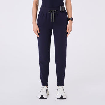 Eliza Slim Crew Neck Scrub Top