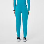 https://cdn.shopify.com/s/files/1/0139/8942/files/Q4_2024_11_TEAL_ALVAHIGHWAISTED_MADI_1659.jpg?v=1736357835