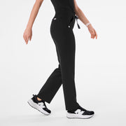 https://cdn.shopify.com/s/files/1/0139/8942/files/Q4_2024_12_BLACK_DAVIAHW_MADI_2531.jpg?v=1739903767