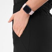 https://cdn.shopify.com/s/files/1/0139/8942/files/Q4_2024_12_BLACK_DAVIAHW_MADI_2562.jpg?v=1736358630